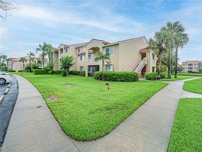 203 - 1570 S 42nd Circle, Home with 1 bedrooms, 1 bathrooms and null parking in Vero Beach FL | Image 2