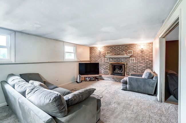 11345 E Us Highway 20, House other with 3 bedrooms, 2 bathrooms and null parking in Lagrange IN | Image 28