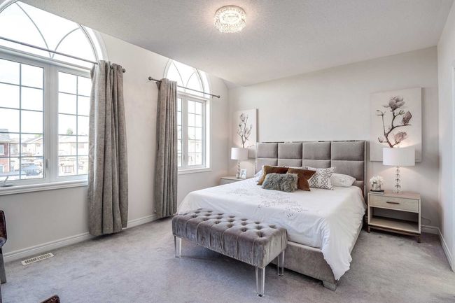2 Cranbrook Cres, House other with 4 bedrooms, 3 bathrooms and 4 parking in Kleinburg ON | Image 22