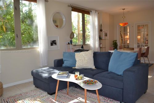 apt-1-2630 Sw 28th St, Miami, FL, 33133-3869 | Card Image