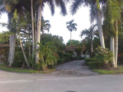 5300 Sw 103rd Pl, Miami, FL, 33165-7023 | Card Image
