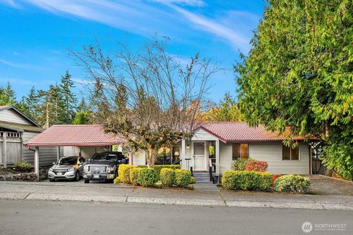 13113 80th Ave Ne, Kirkland, WA, 98034-2531 | Card Image