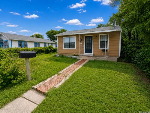 807 Sw 24th St, San Antonio, TX, 78207-4624 | Card Image