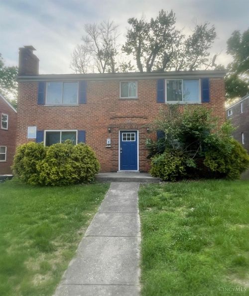 5843 Monfort Hills Ave, Cincinnati, OH, 45239-6567 | Card Image