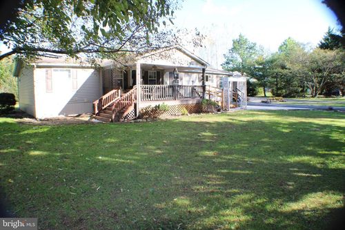 153 Trout Ln, CABINS, WV, 26855-8607 | Card Image