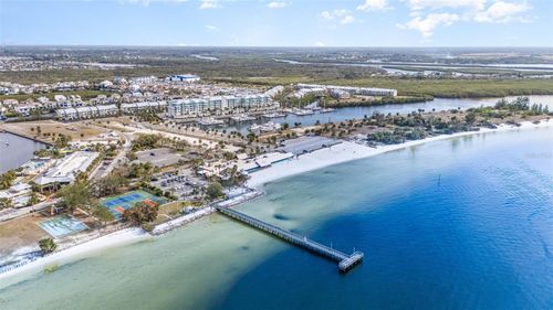 559 Bahia Beach Blvd, RUSKIN, FL, 33570-3023 | Card Image