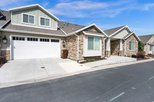 7082 W Oromia View Dr, West Valley City, UT, 84128-4018 | Card Image