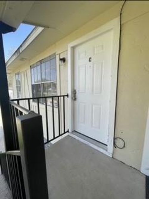 c-2000 Randle St, Prairie View, TX, 77445 | Card Image