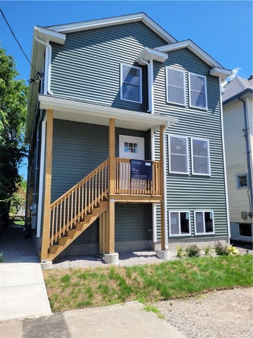 110 Ledge St, Providence, RI, 02904-1533 | Card Image