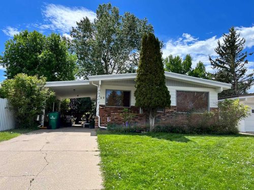 220 Laval Boulevard W, Lethbridge, AB, T1K4E6 | Card Image