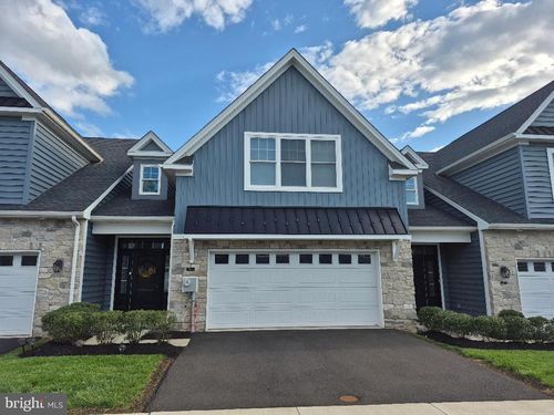 909 Holden Ct, WARMINSTER, PA, 18974-2051 | Card Image