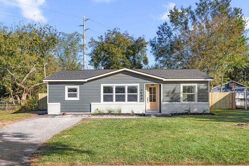 1403 Melody Dr, La Marque, TX, 77568-4848 | Card Image