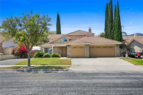 770 Sugar Maple Ln, Corona, CA, 92881-3933 | Card Image