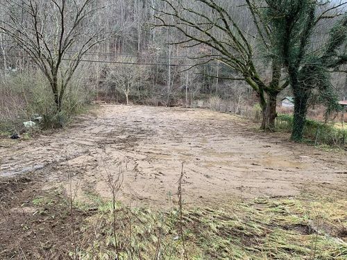 20114 Ky Route 122, Bevinsville, KY, 41606-6106 | Card Image