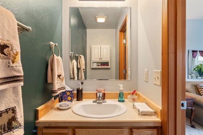 Downstairs 1/2 bathroom | Image 34