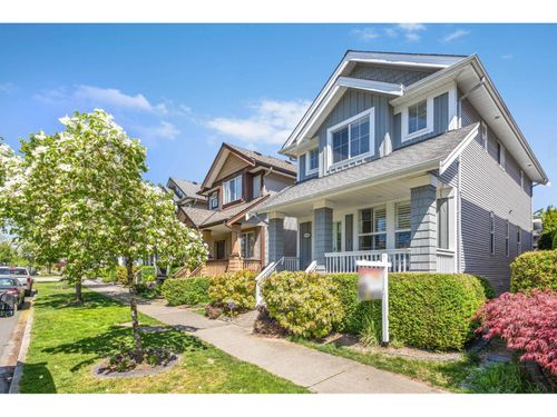 6880 190th Street, Surrey, BC, V4N5P1 | Card Image