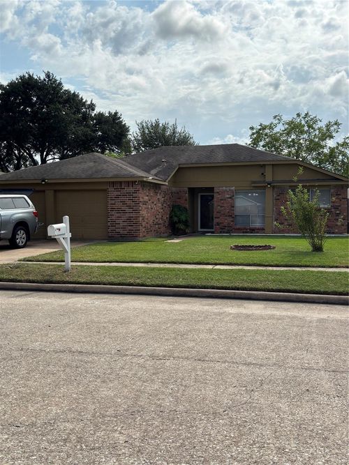 1726 Oakwell Ln, Katy, TX, 77449-3229 | Card Image