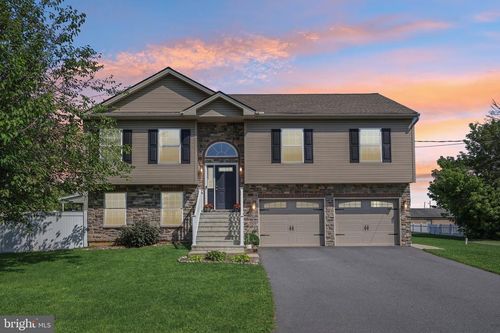 3533 Washington St, BETHLEHEM, PA, 18020-6507 | Card Image