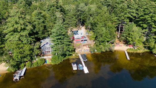 72 Ridge Rd, Center Ossipee, NH, 03814-6318 | Card Image
