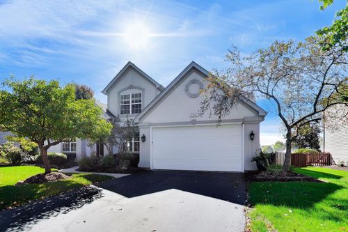 2767 Freeland Cir, Naperville, IL, 60564-5882 | Card Image