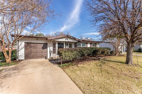 2517 Collingwood Drive, Farmers Branch, TX, 75234 | Card Image