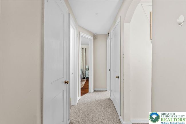 1373 Puggy Ln, House other with 4 bedrooms, 2 bathrooms and null parking in BETHLEHEM PA | Image 14
