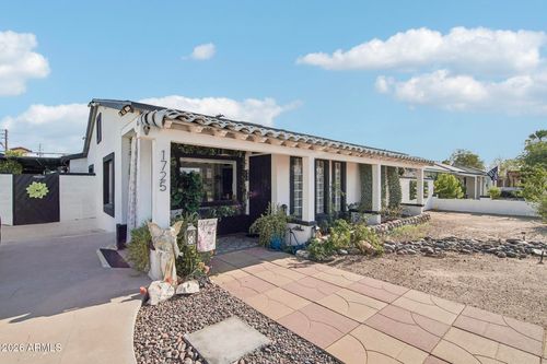 1725 E Verde Ln, Phoenix, AZ, 85016-7627 | Card Image