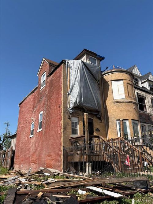 5159 Kensington Ave, Saint Louis, MO, 63108-1011 | Card Image