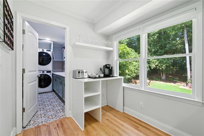 184 Cold Creek Dr, House other with 3 bedrooms, 2 bathrooms and 5 parking in Alpharetta GA | Image 16