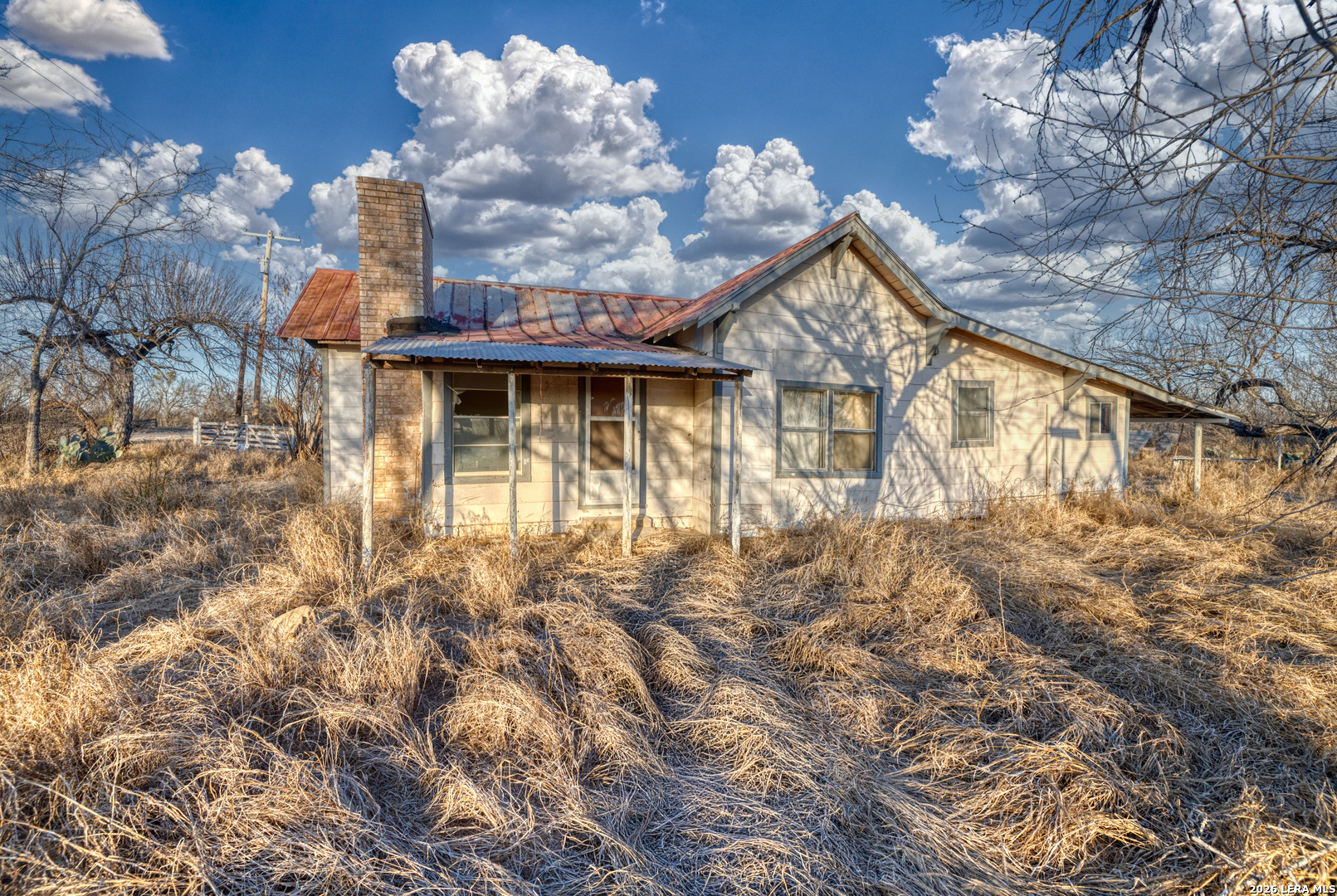 Residential in Carrizo Springs 4