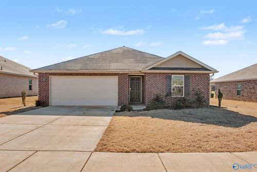 142 Murphy Ln, Madison, AL, 35756-8130 | Card Image