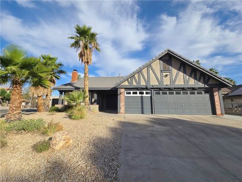 319 Esquina Dr, Henderson, NV, 89014-5136 | Card Image