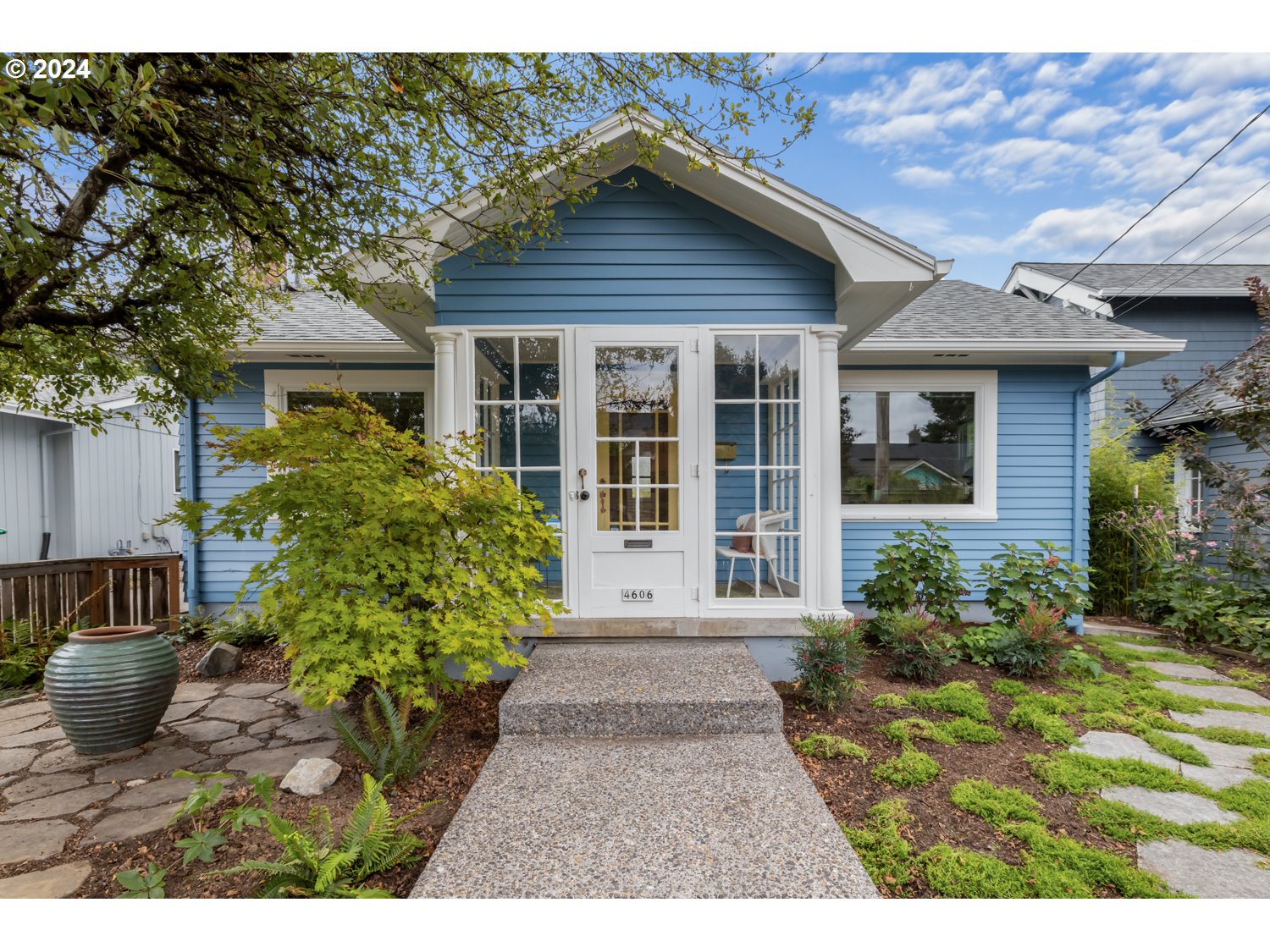 Windsor Ct, Portland, OR 97206