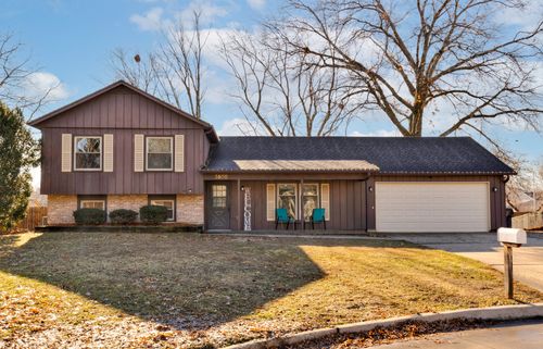 3800 Pebble Ct, Urbandale, IA, 50322-2151 | Card Image