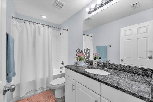 7124 Summer Holly Pl, Townhouse with 3 bedrooms, 3 bathrooms and null parking in RIVERVIEW FL | Image 16