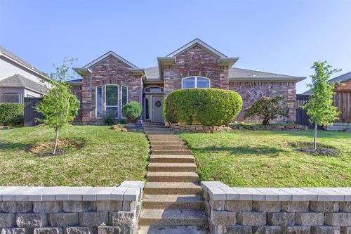 1332 Barclay Dr, Carrollton, TX, 75007-2870 | Card Image