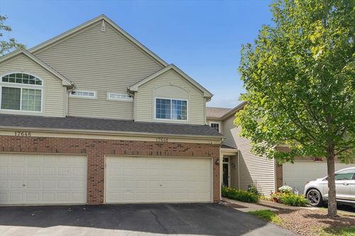 17648 S Alta Dr, Lockport, IL, 60441-4781 | Card Image