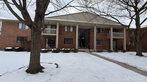 42188 Toddmark Ln, Clinton Township, MI, 48038-5496 | Card Image