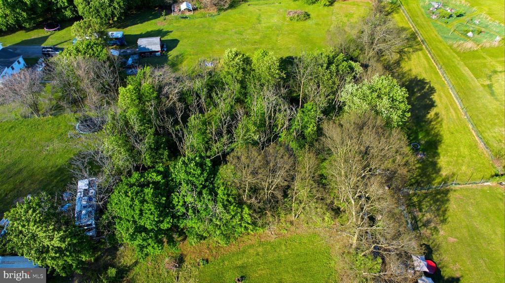Land in MARTINSBURG 2