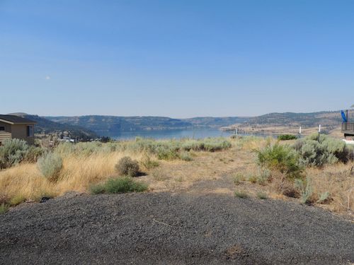 40905 Scenic Dr N, Seven Bays, WA, 99122-5263 | Card Image