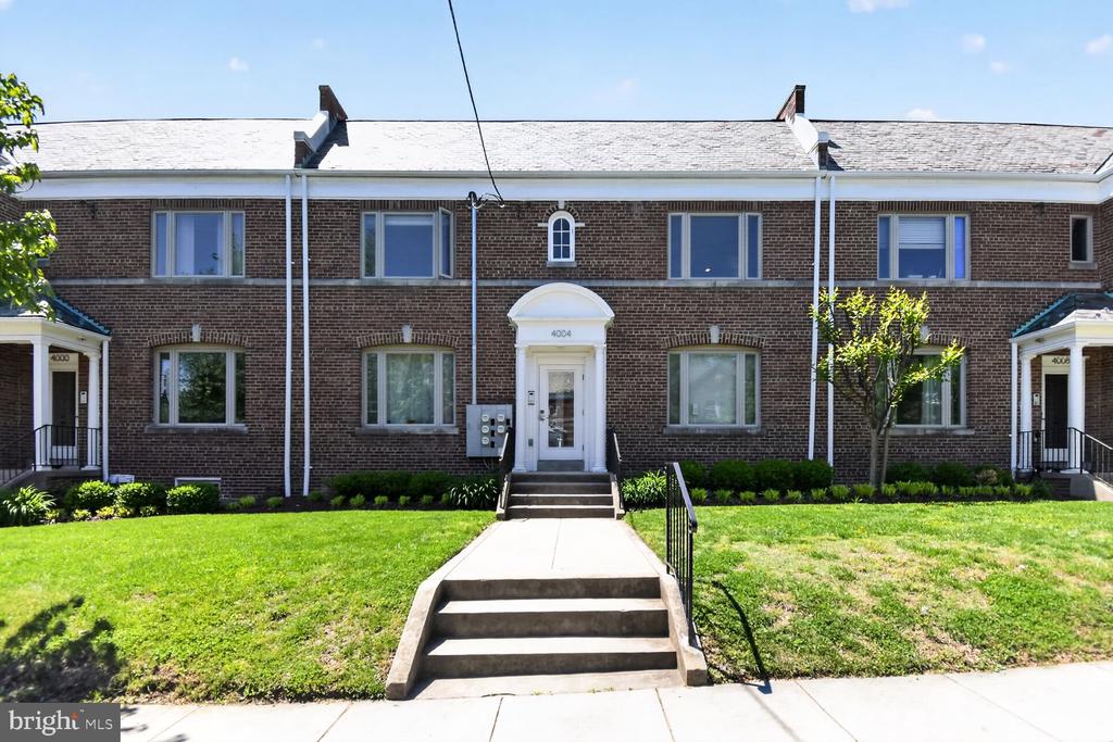 Residential in WASHINGTON 2