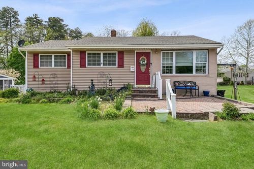 19 Barclay Drive, TURNERSVILLE, NJ, 08012 | Card Image