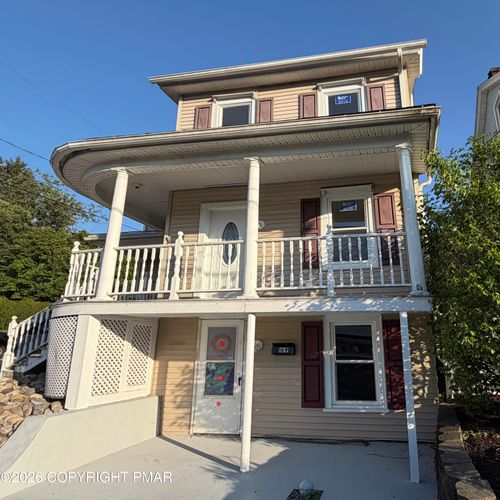 169 E Catawissa St, Nesquehoning, PA, 18240-1613 | Card Image
