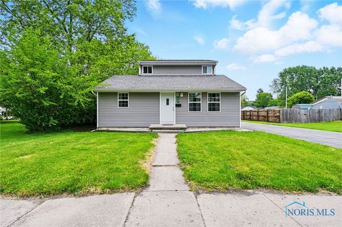 536 N Johnson St, Ada, OH, 45810-1134 | Card Image