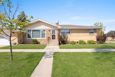 2900 Dora Street, House other with 3 bedrooms, 2 bathrooms and 2 parking in Franklin Park IL | Image 1