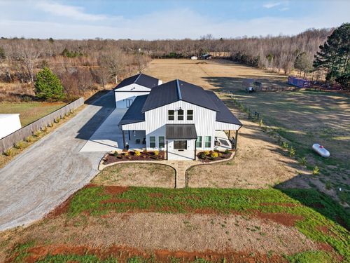 136 Pepper Rd, Taft, TN, 38488-5061 | Card Image