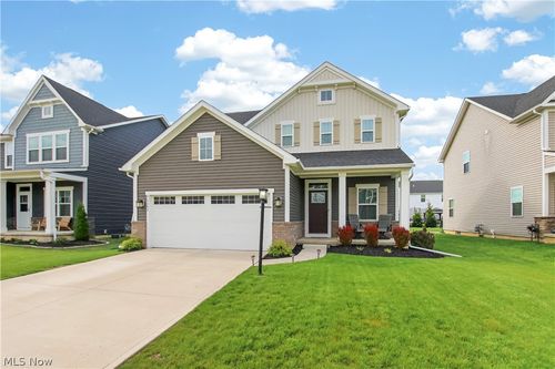36283 Lands End Dr, North Ridgeville, OH, 44039-2519 | Card Image