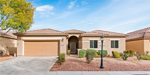 3816 Waynesvill St, Las Vegas, NV, 89122-4750 | Card Image