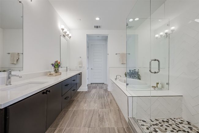 4609 Unity Cir, Condo with 3 bedrooms, 4 bathrooms and null parking in Austin TX | Image 21