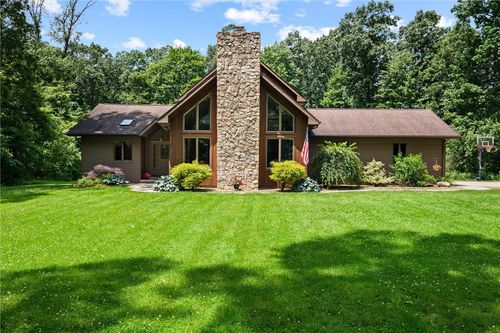 94 Troutman Rd, Hermitage, PA, 16148-5022 | Card Image